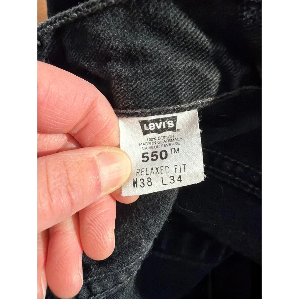 Vintage Levi's 550 Jeans Mens 38x34 (Fits 37x33) Black Denim Relaxed Tapered Leg